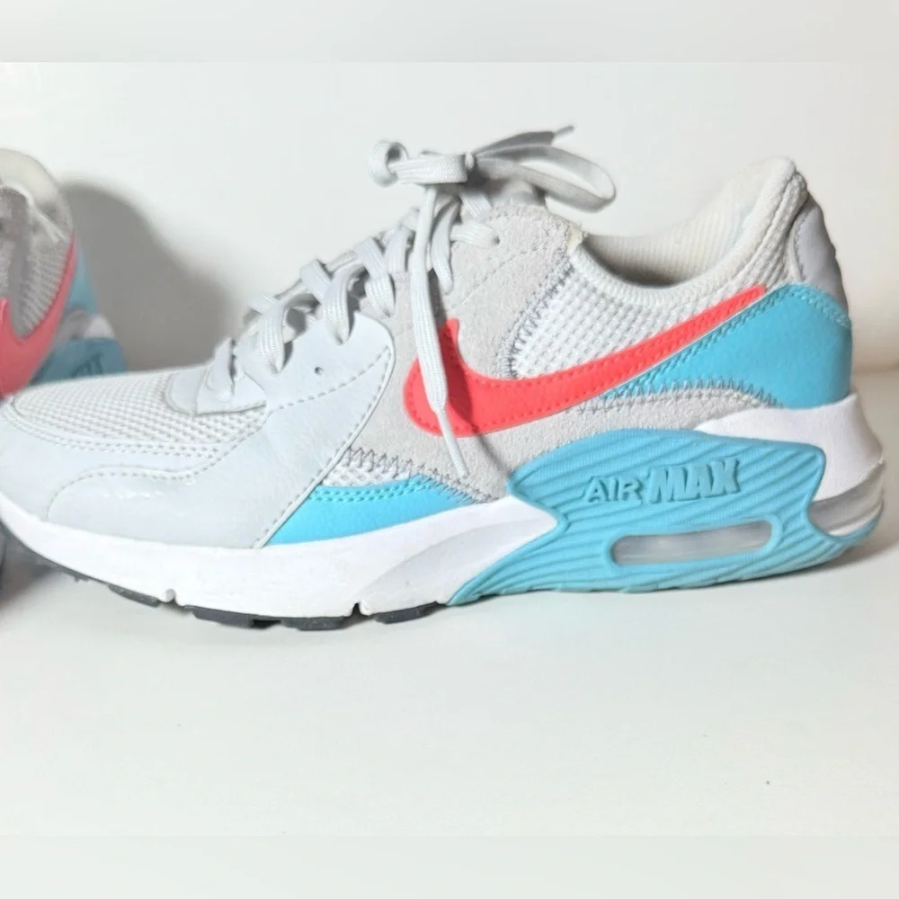 Nike Women's Air Max Excee Pure Platinum/Bright Crimson size 7
